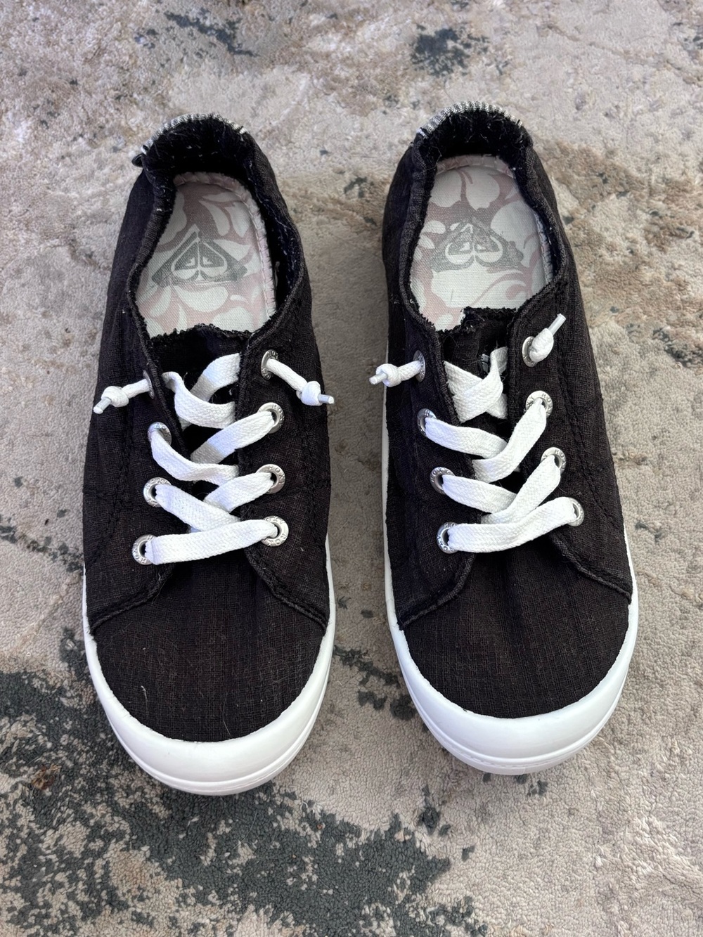 Roxy slip on sneakers